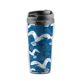 Термокружка-непроливайка с принтом Чайки в Ухте, внутренняя часть — пищевой пластик, наружная часть — прозрачный пластик, между ними — полиграфическая вставка с рисунком | объем — 350 мл, герметичная крышка | небо | полет | птицы | чайки