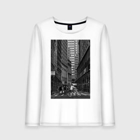 Женский лонгслив хлопок город: в Ухте, 100% хлопок |  | автомобили | велосипед | велосипедист | высотки | город | дома | дорога | люди | машины | чб