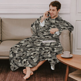 Плед с рукавами с принтом Черепа троллей в Ухте, 100% полиэстер | Закругленные углы, все края обработаны. Ткань не мнется и не растягивается. Размер 170*145 | problem | trollface | мем | паттерн | скелет | тролль | хэллоуин | череп