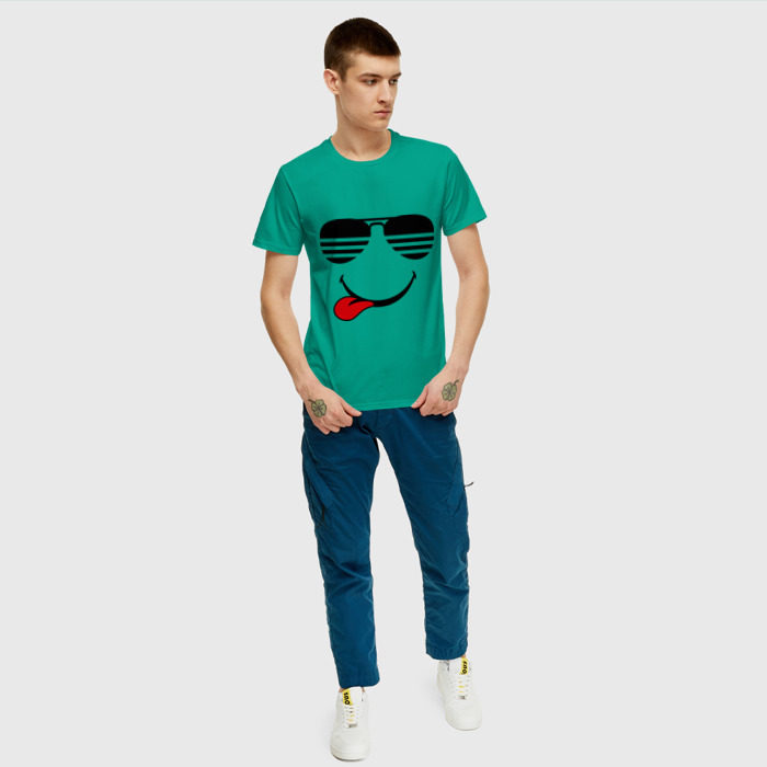 Мужская футболка хлопок Мы на позитиве (язык слева) фото