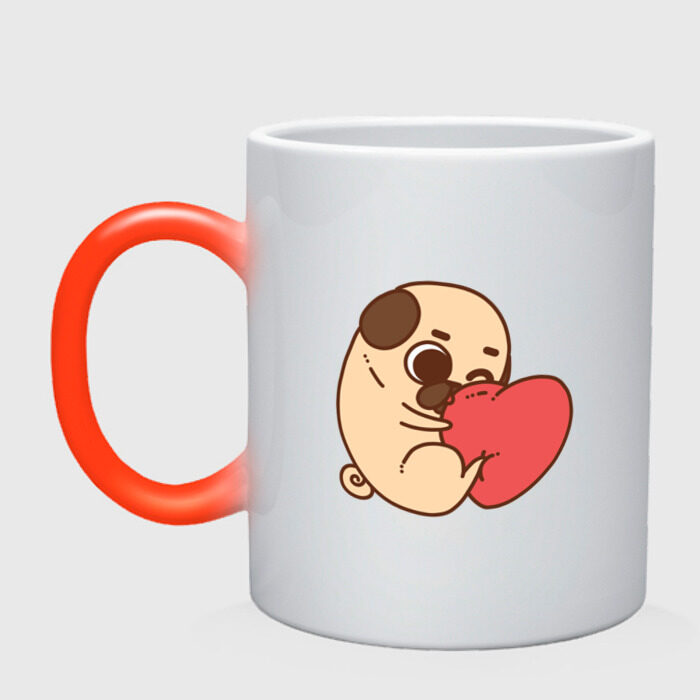 Кружка хамелеон Мопс и Сердечко фото